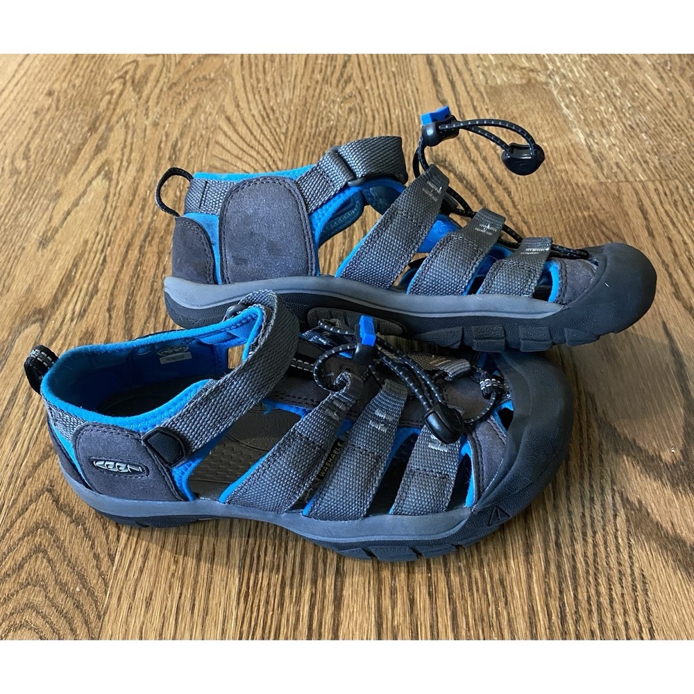 Keen Little Kids Newport H2 Blue Black Gray Outdoors Hybrid Sandals US Size 3